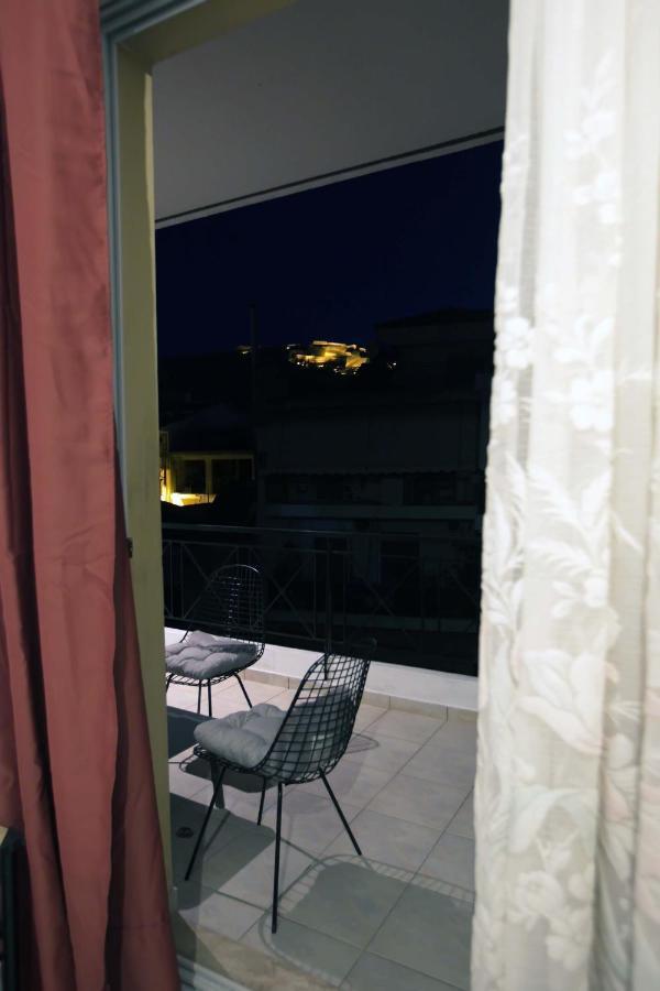 Angelina'S Boutique Suite In Nafplio City Esterno foto