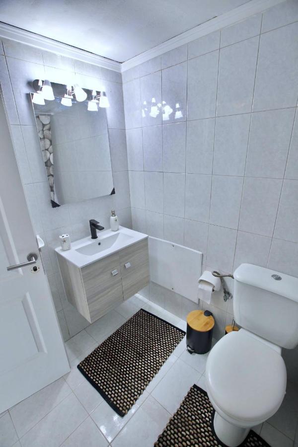 Angelina'S Boutique Suite In Nafplio City Esterno foto