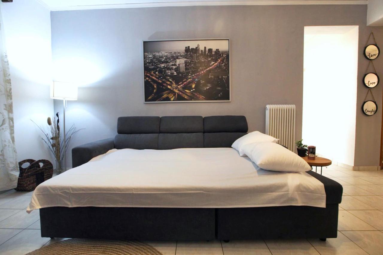 Angelina'S Boutique Suite In Nafplio City Esterno foto