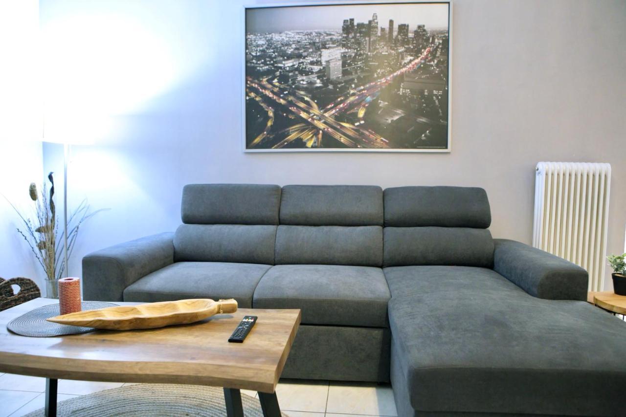 Angelina'S Boutique Suite In Nafplio City Esterno foto