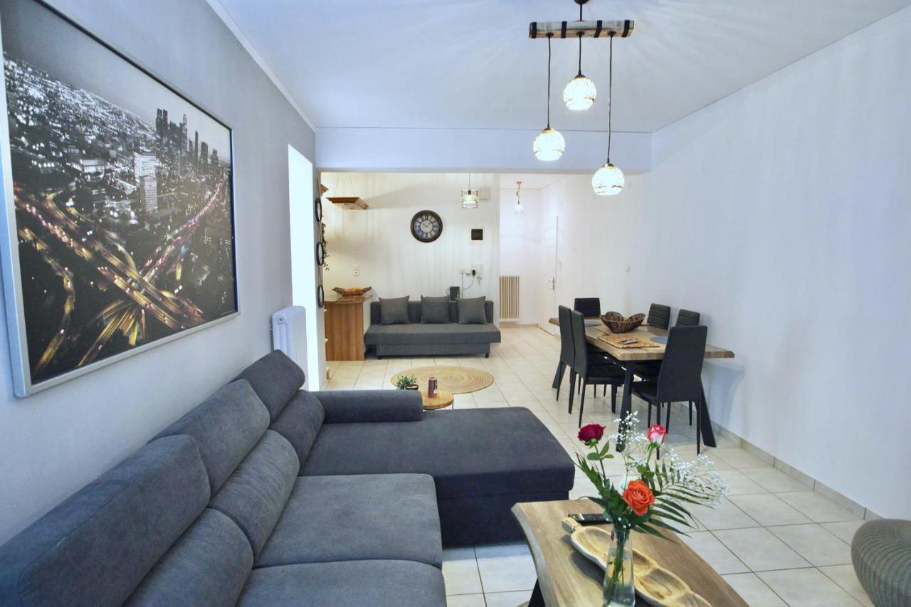 Angelina'S Boutique Suite In Nafplio City Esterno foto