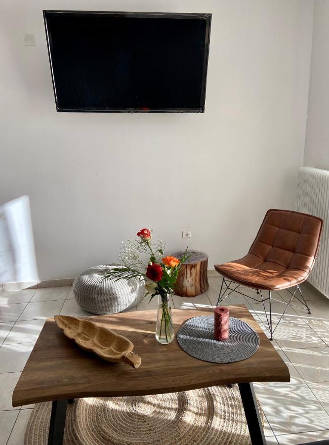 Angelina'S Boutique Suite In Nafplio City Esterno foto